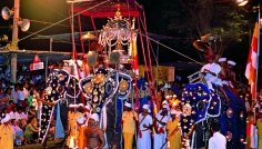 Esala Perahera